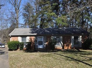 849 Charles Ct, Winston Salem, NC 27107