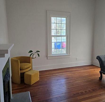 4th image of 1709 Rembert Ave