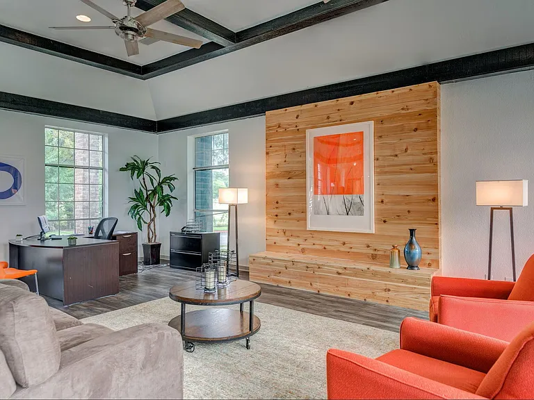 Creeks Edge Apartments — Photo 17