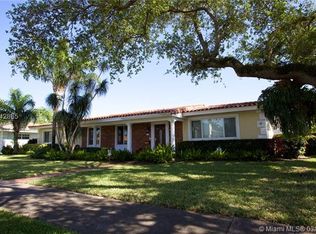 714 Benevento Ave, Coral Gables, FL 33146