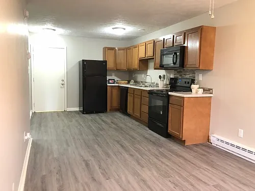 College Square Apartments Photo 1