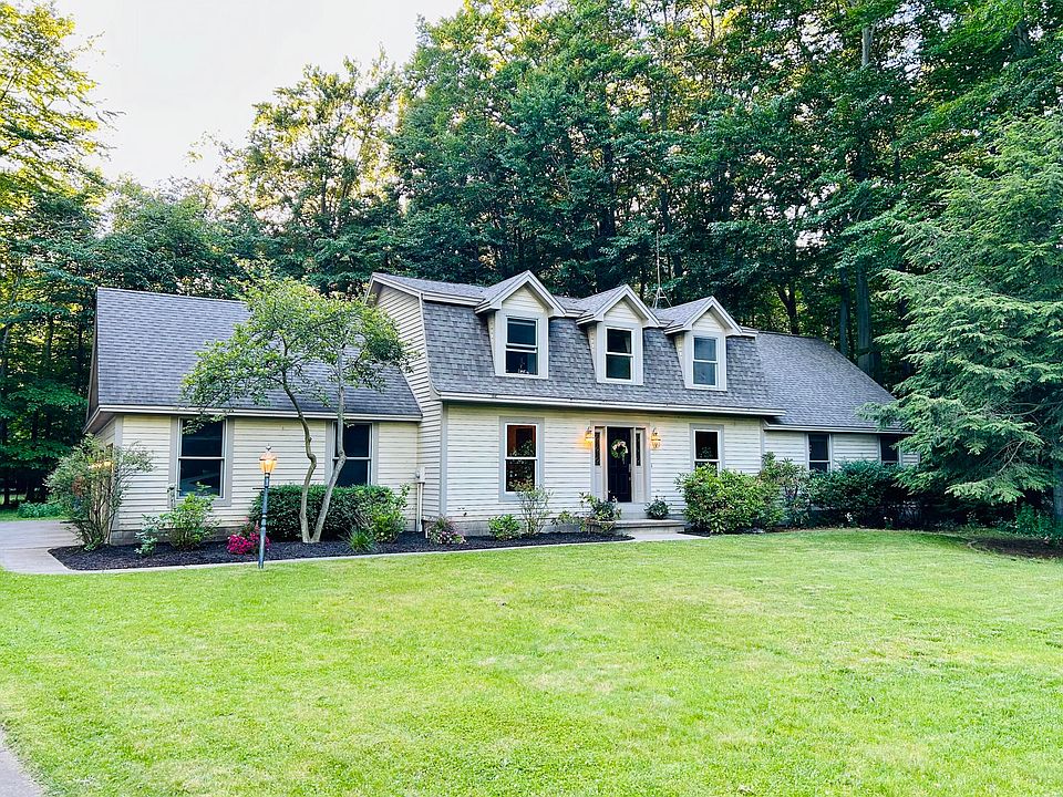 1st image of 4535 Deer Creek Dr
