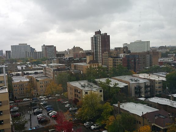 4th image of 5100 N Marine Dr APT 13L