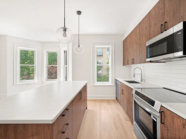 278 Lefferts Ave #2 — Photo 3