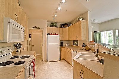 2nd image of 539 241st Ln SE