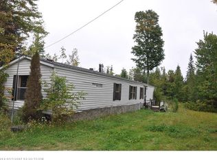 40 Spruce Ln, Glenburn, ME 04401