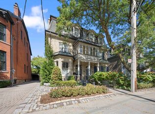 30 Bernard Ave, Toronto, ON M5R 1R2