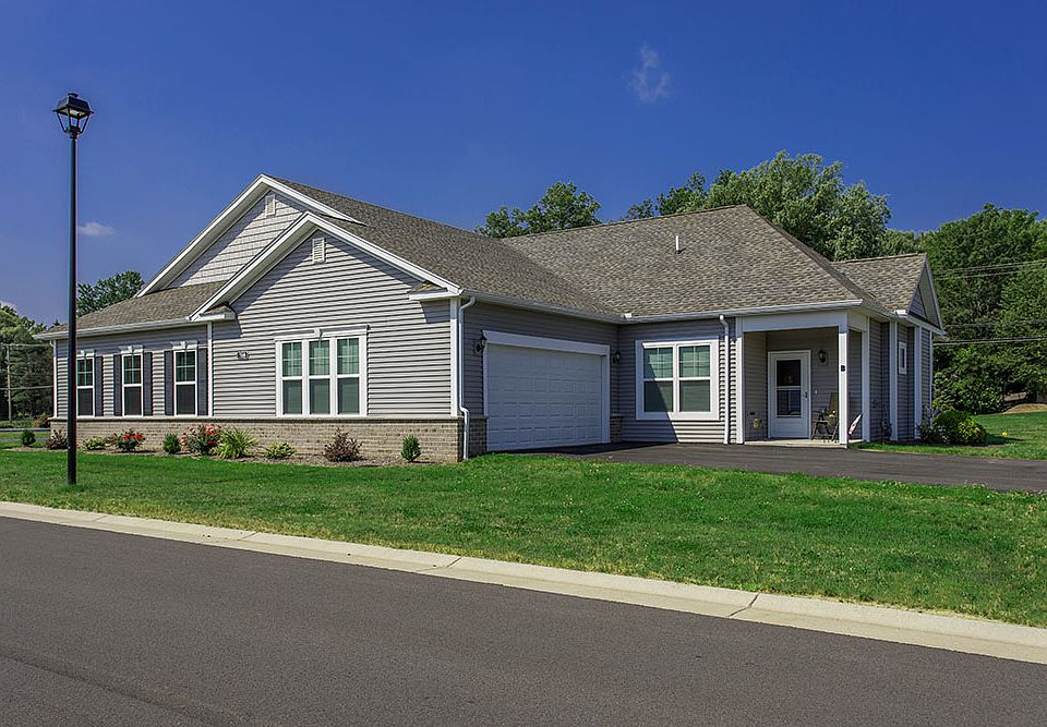 The Marquis at the Woods Apartment Homes Apartment Rentals Webster