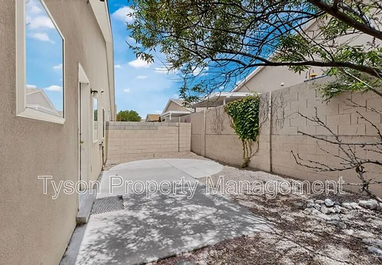 328 Escena St SE — Photo 31