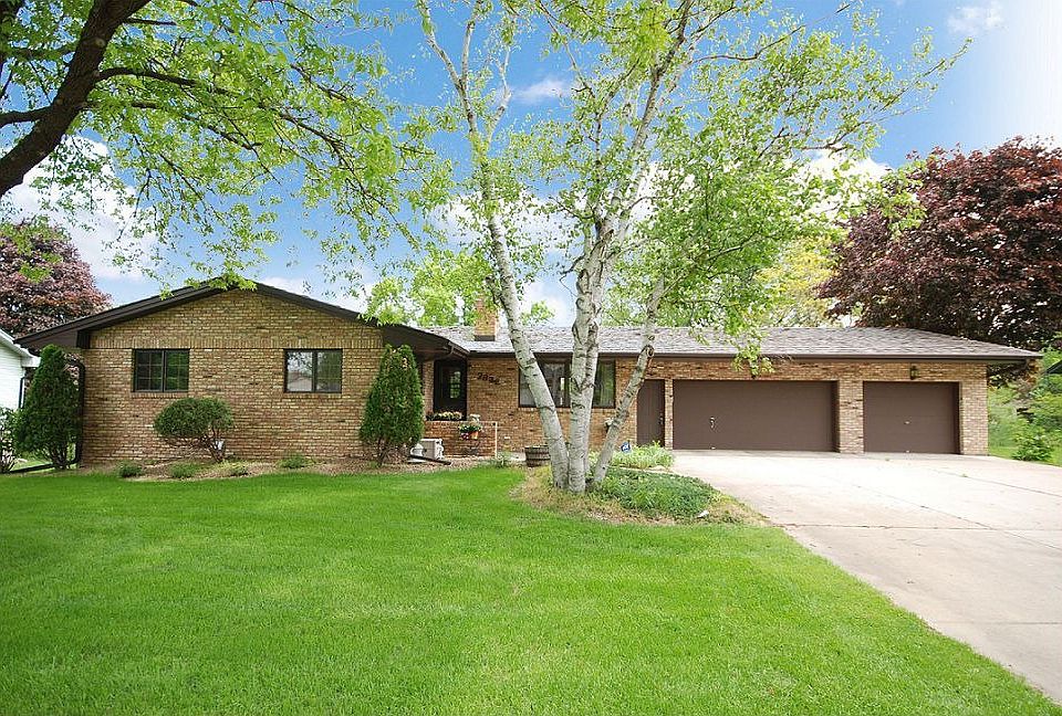 1st image of 7832 Tessman Dr N