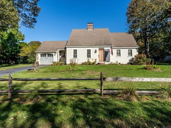 10 Bray Farm Rd S, Yarmouth Port, MA 02675