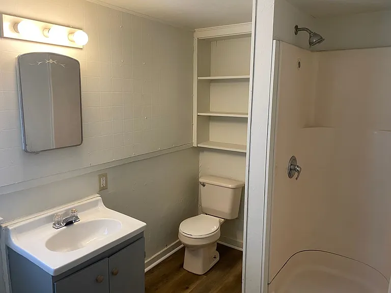 804 S. Morris Ave. — Photo 7
