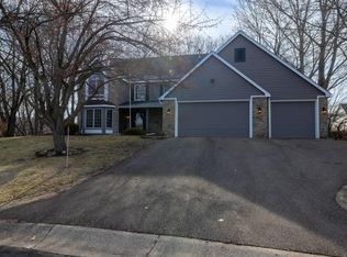 16977 Bainbridge Dr, Eden Prairie, MN 55347