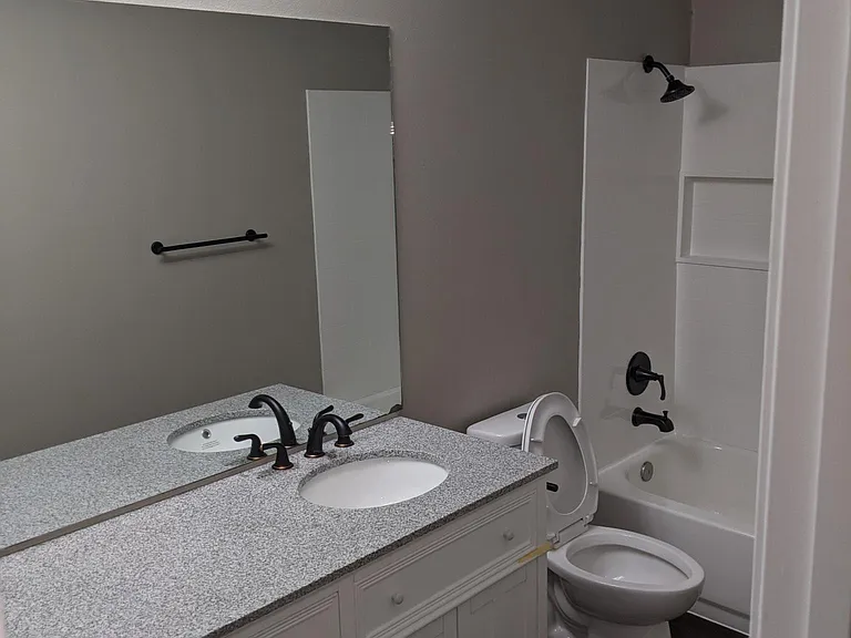 205 Fox Run Pl — Photo 10