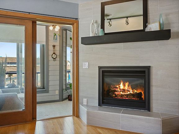 4th image of 5391 Mariners Cove Dr Unit 207