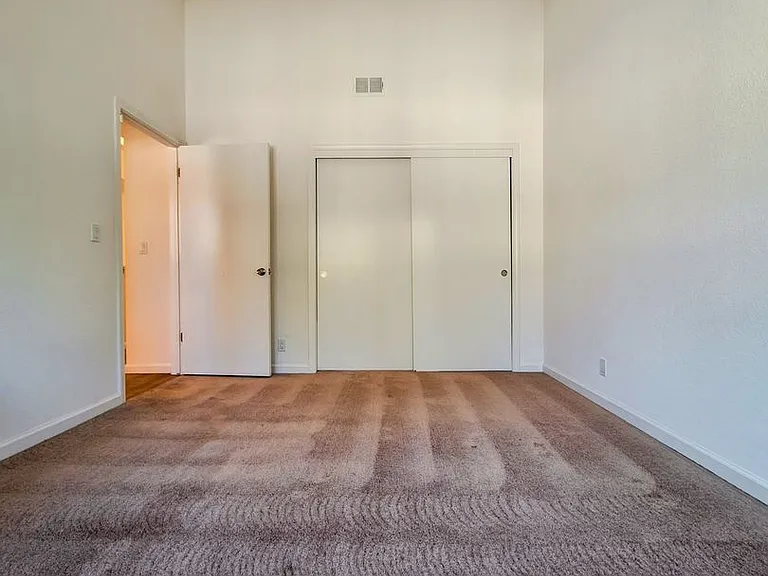 1206 Sierra Village Way — Photo 27