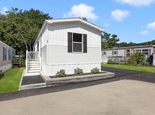 460 Collins St #9, Attleboro, MA 02703