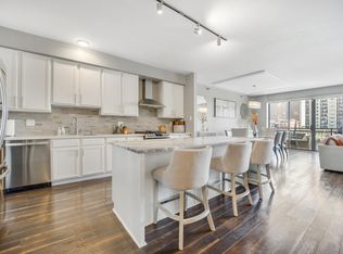 5 E 14th Pl APT 604, Chicago, IL 60605