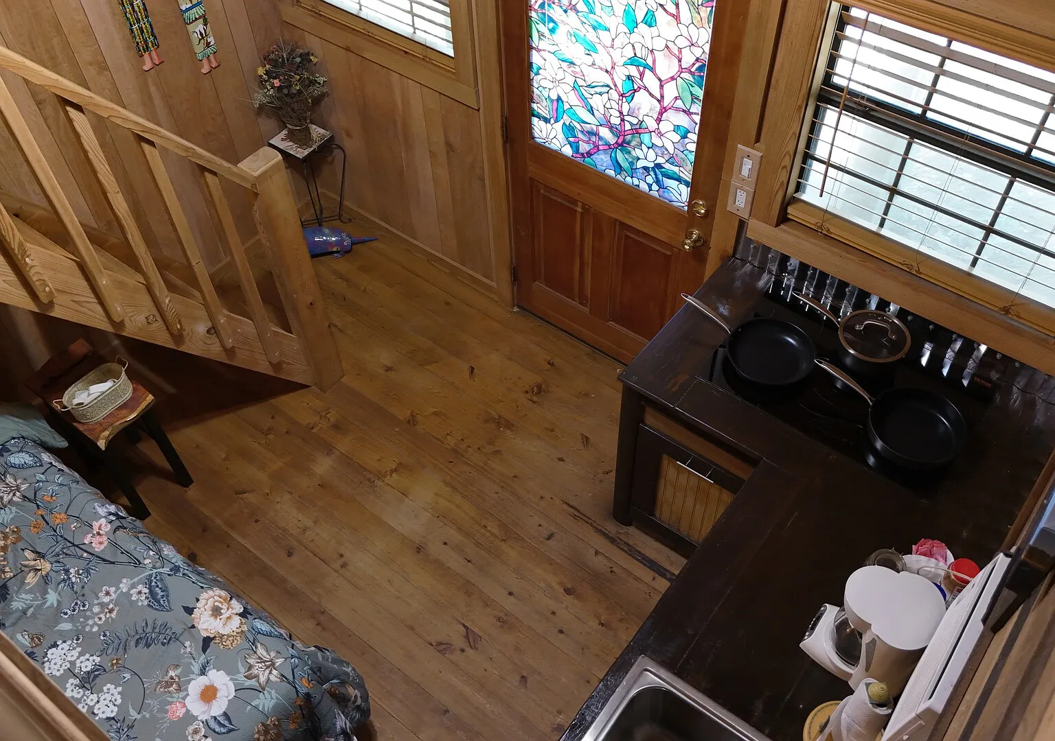 Destress in Peaceful Magnolia Cabin, 15 mins from Alexandria hospitals — Photo 3