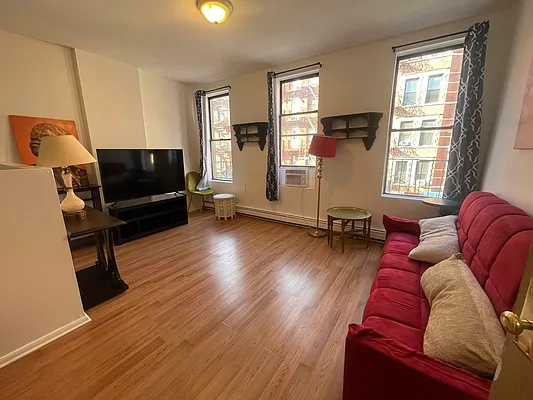 Rented by Spire Group | media 38