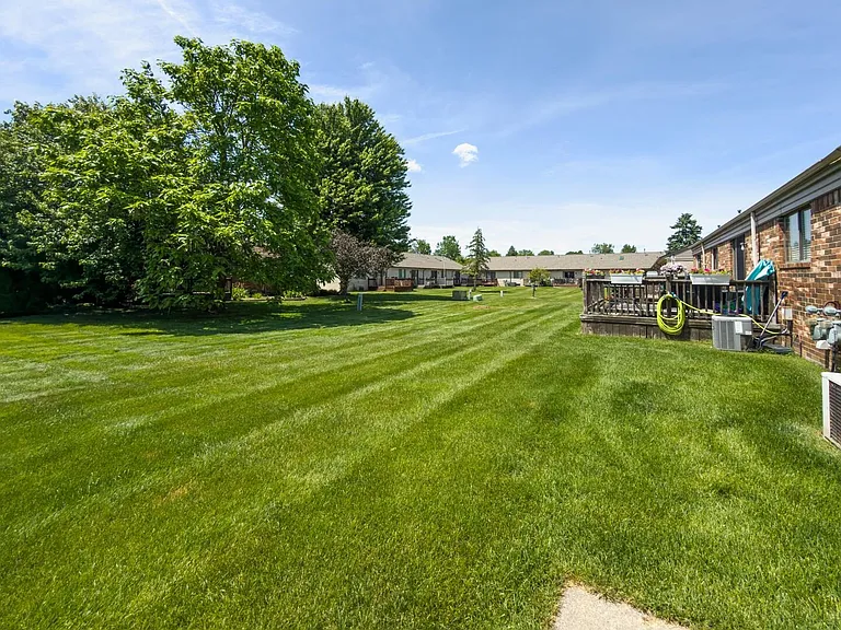 11575 Lynhurst Dr — Photo 26
