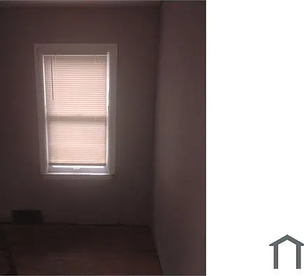 3 bed, 952 sqft, $900 — Photo 3