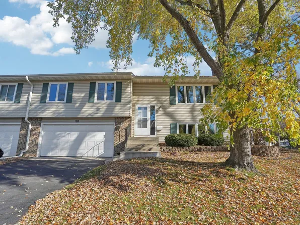 8404 W 100th St, Bloomington, MN 55438