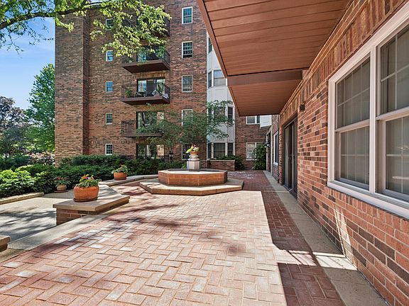 5th image of 1501 Oak Ave APT 102