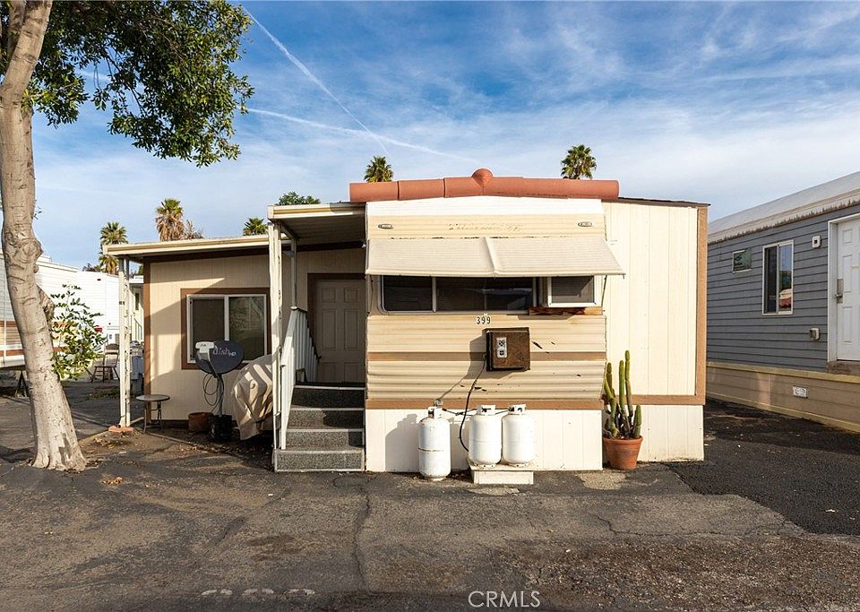 1st image of 1190 N Palm Ave #399