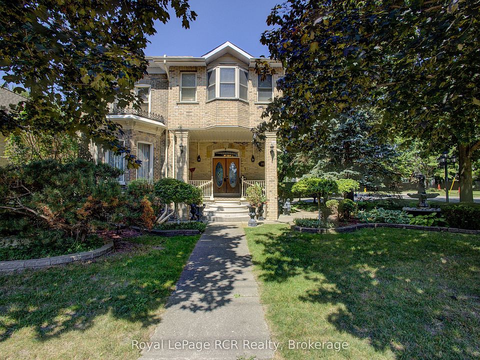 1st image of 291 Elma St E
