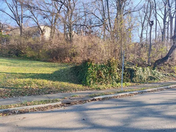 2608 Halstead St, Cincinnati, OH 45214