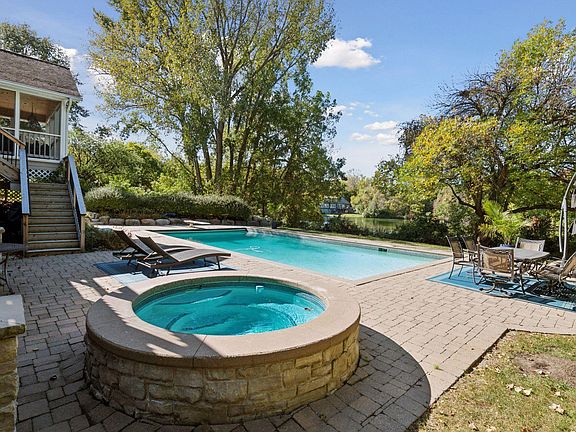 4th image of 28140 Boulder Bridge Dr