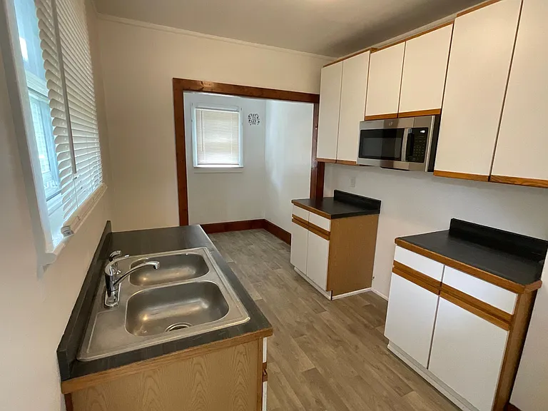 1339 Vane Ave — Photo 20