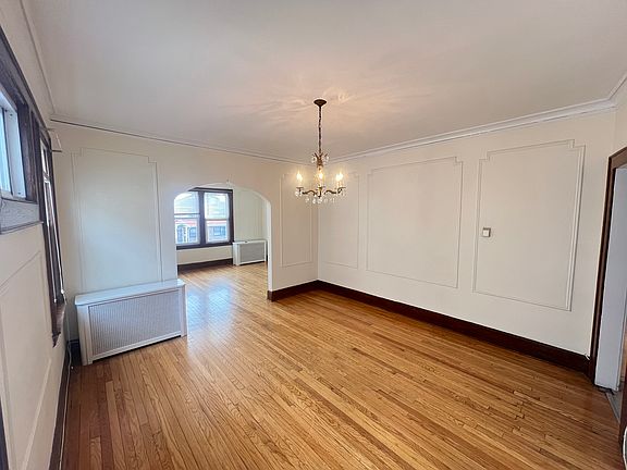 3rd image of 1044 Cross Ave Floor 2