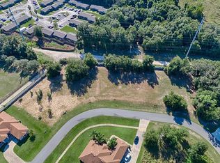 829 Oaks Shores Rd, Leesburg, FL 34748