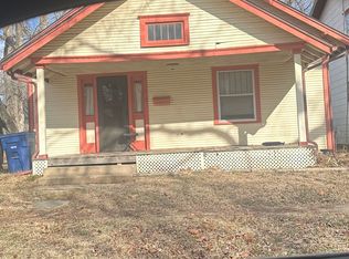 212 Columbia St, Augusta, KS 67010