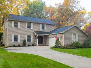 5489 Swallow Ave, Kalamazoo, MI 49009