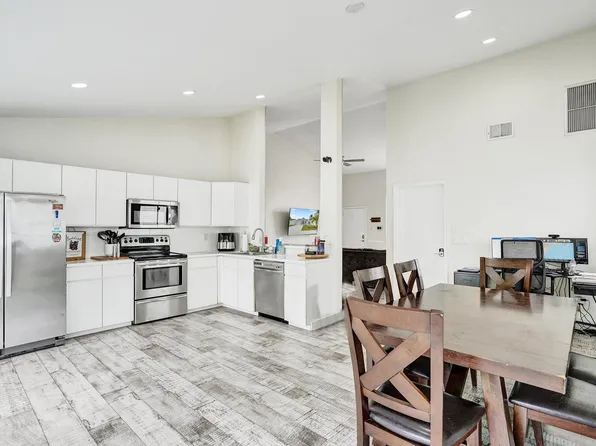 8467 Dynasty Dr, Boca Raton, FL 33433