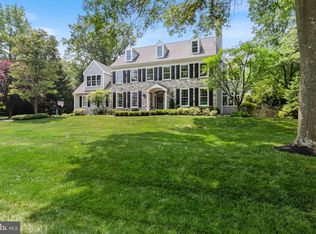 704 Strawbridge Ln, Wayne, PA 19087