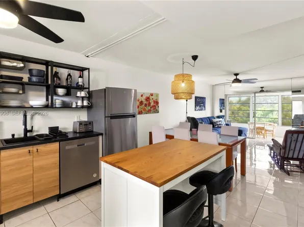 2901 NW 46th Ave APT 307, Fort Lauderdale, FL 33313