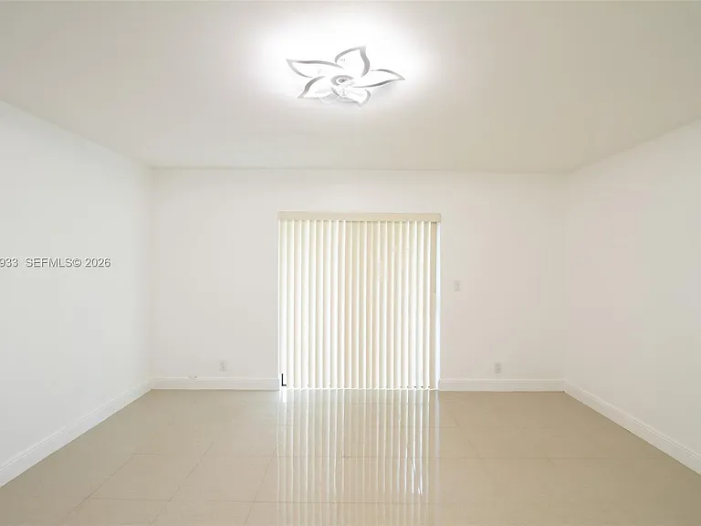 5215 SW 40th Ave #48 — Photo 11