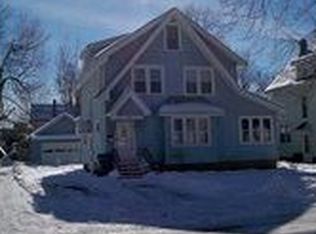 69 Normandale Dr, Gates, NY 14624