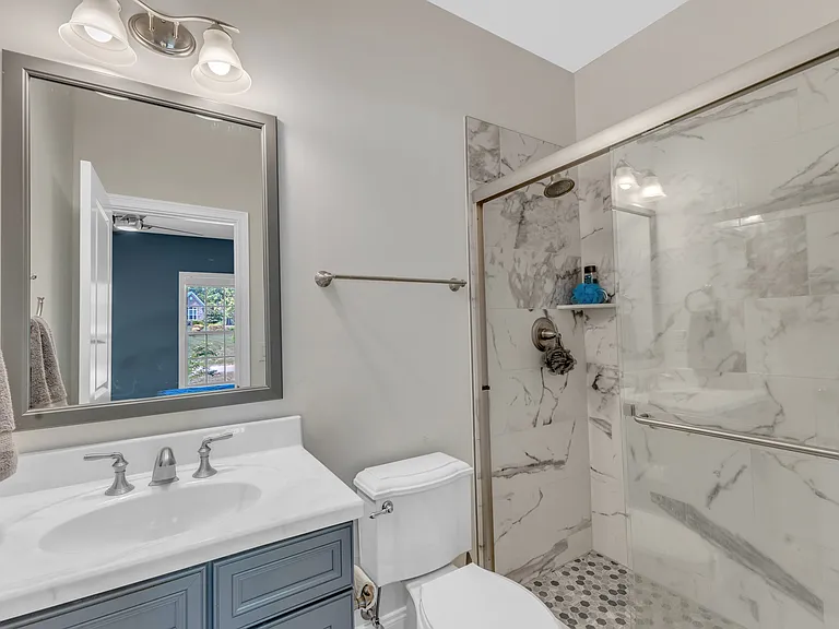 7304 Hasentree Club Dr — Photo 38