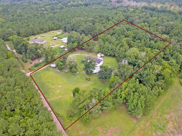 567 Vantage Ln, Moncks Corner, SC 29461