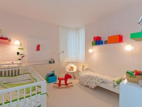 5th image of 330 W 39th St APT 26B