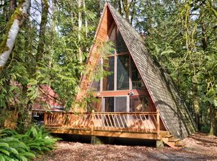 64981 E Lupine Dr, Rhododendron, OR 97049