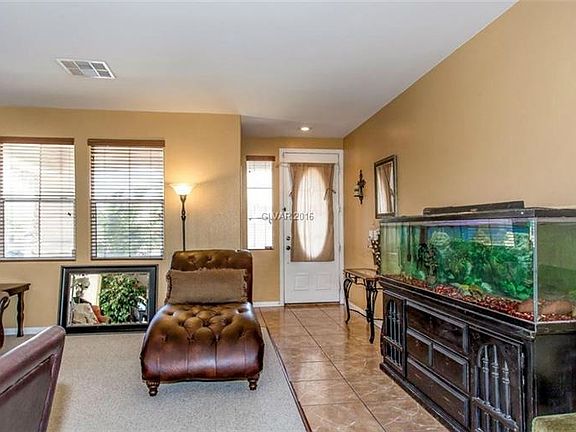 2nd image of 4856 Crystal Field St