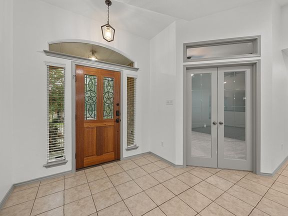 3rd image of 16505 Castletroy Dr