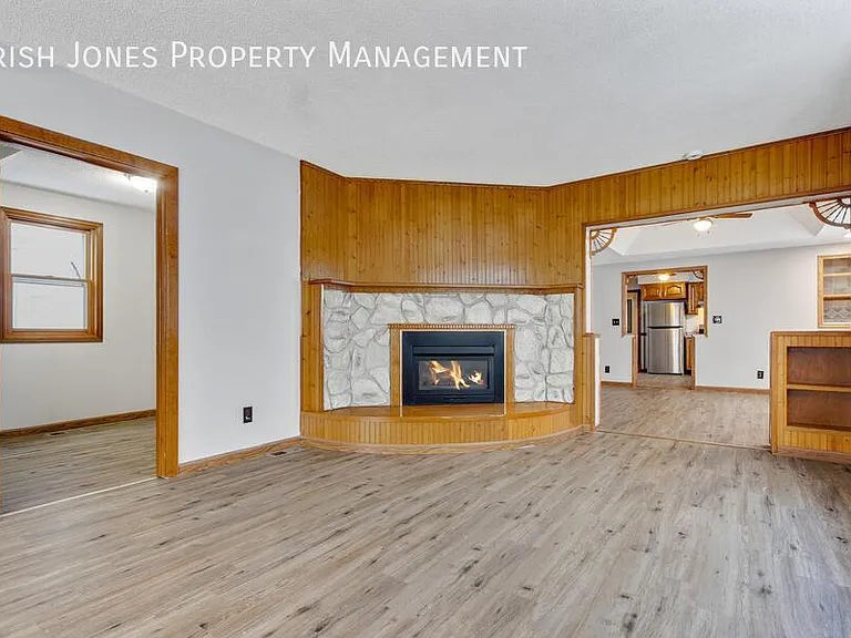 26 Bolton Pl #LOWER — Photo 6