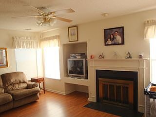 Laminate wood floors